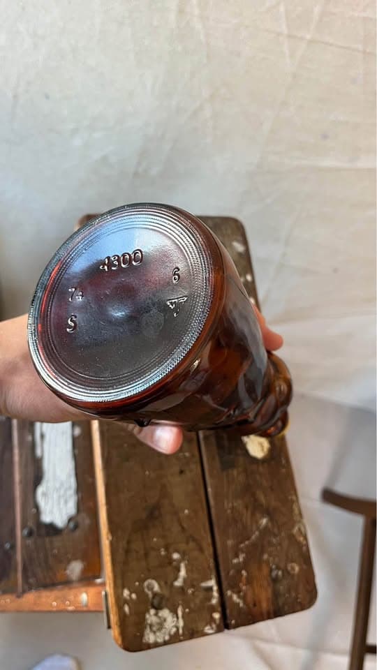Vintage Maple Glass/ Maple collectibles